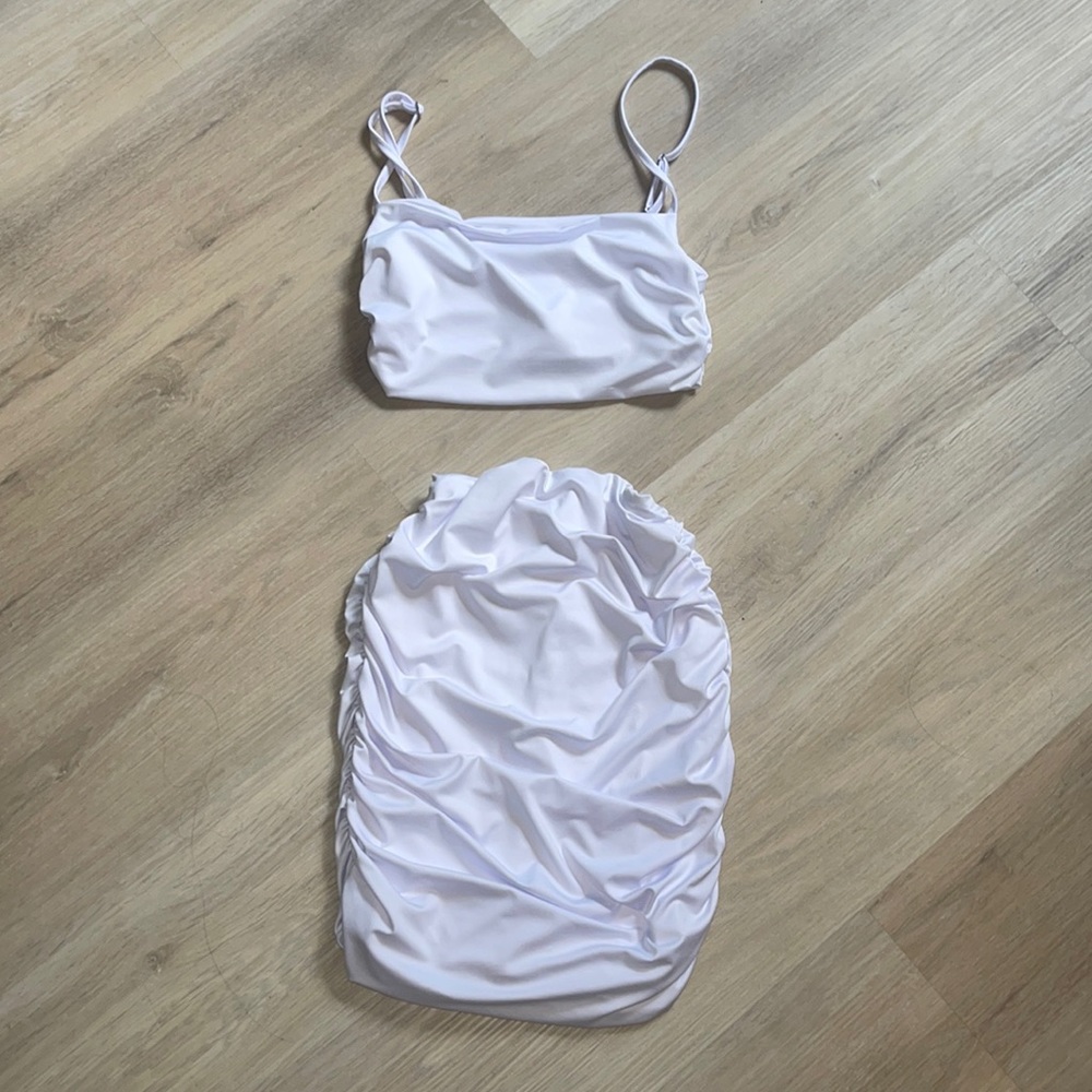 White two piece skirt set